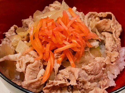 出汁香る優しい豚丼